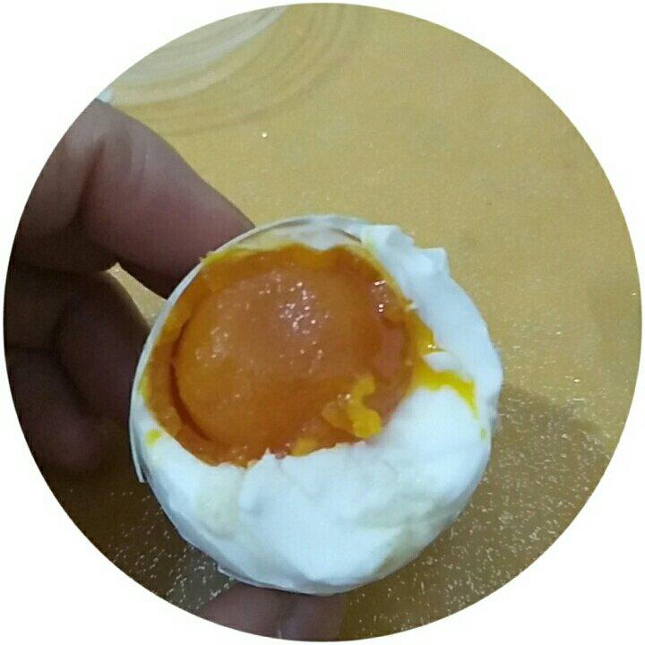 自制流油的咸鸭蛋