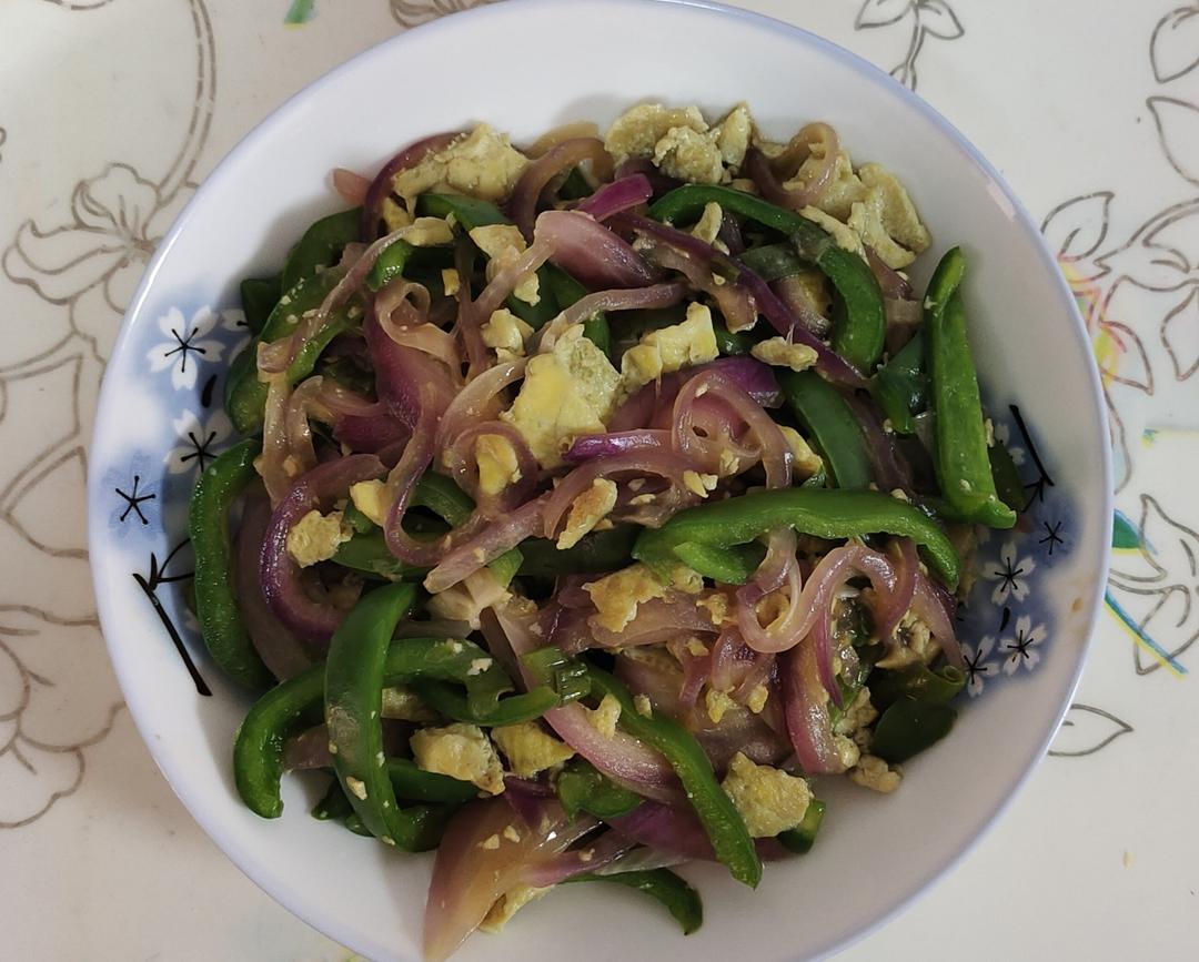 下饭菜 洋葱柿子椒炒蛋
