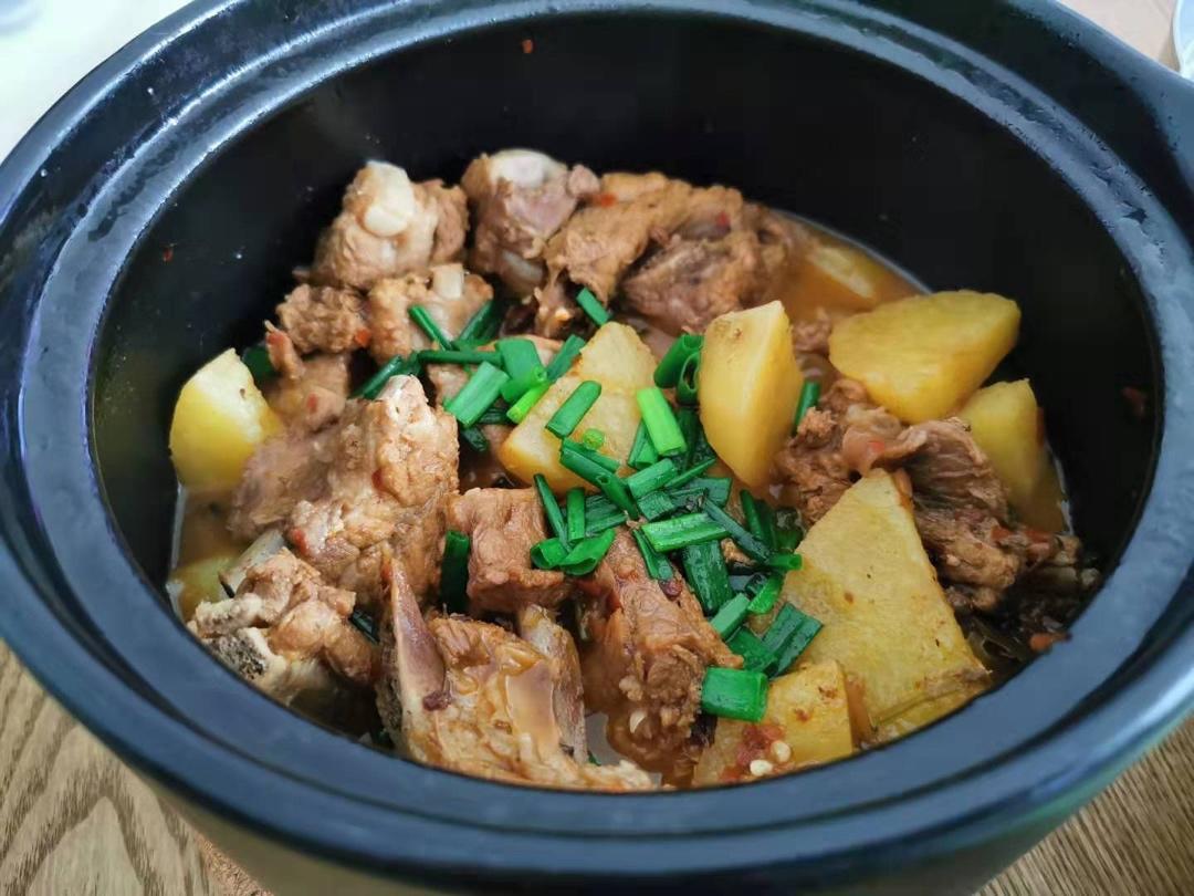 土豆炖排骨