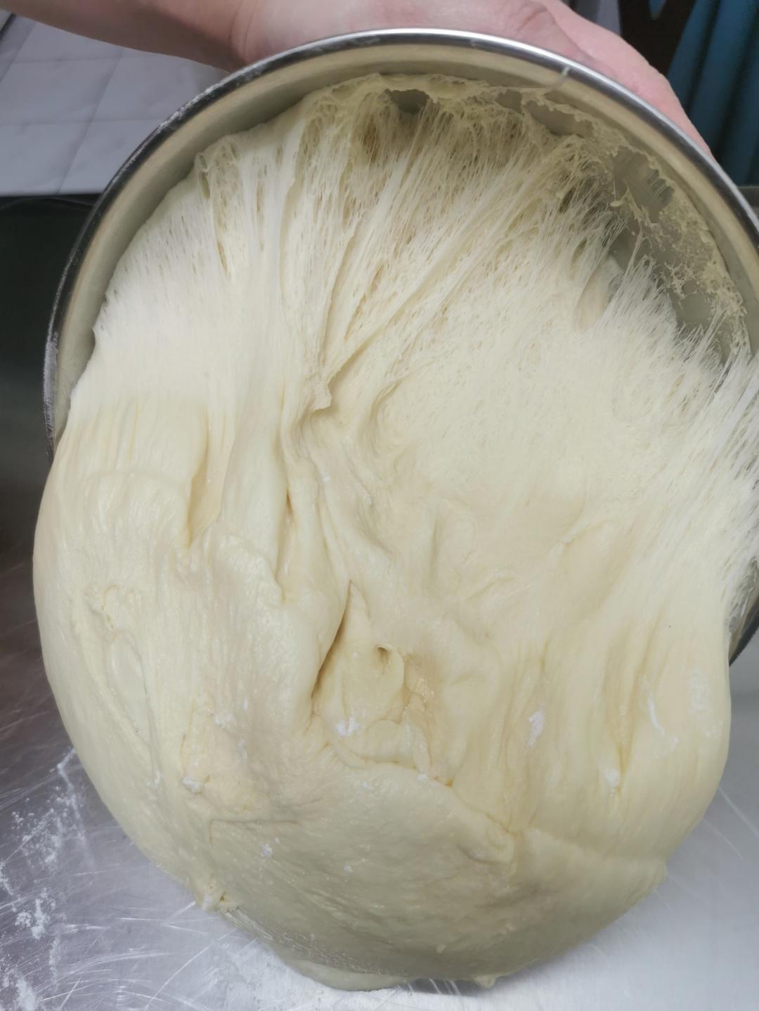 纯奶手撕吐司的做法 步骤1