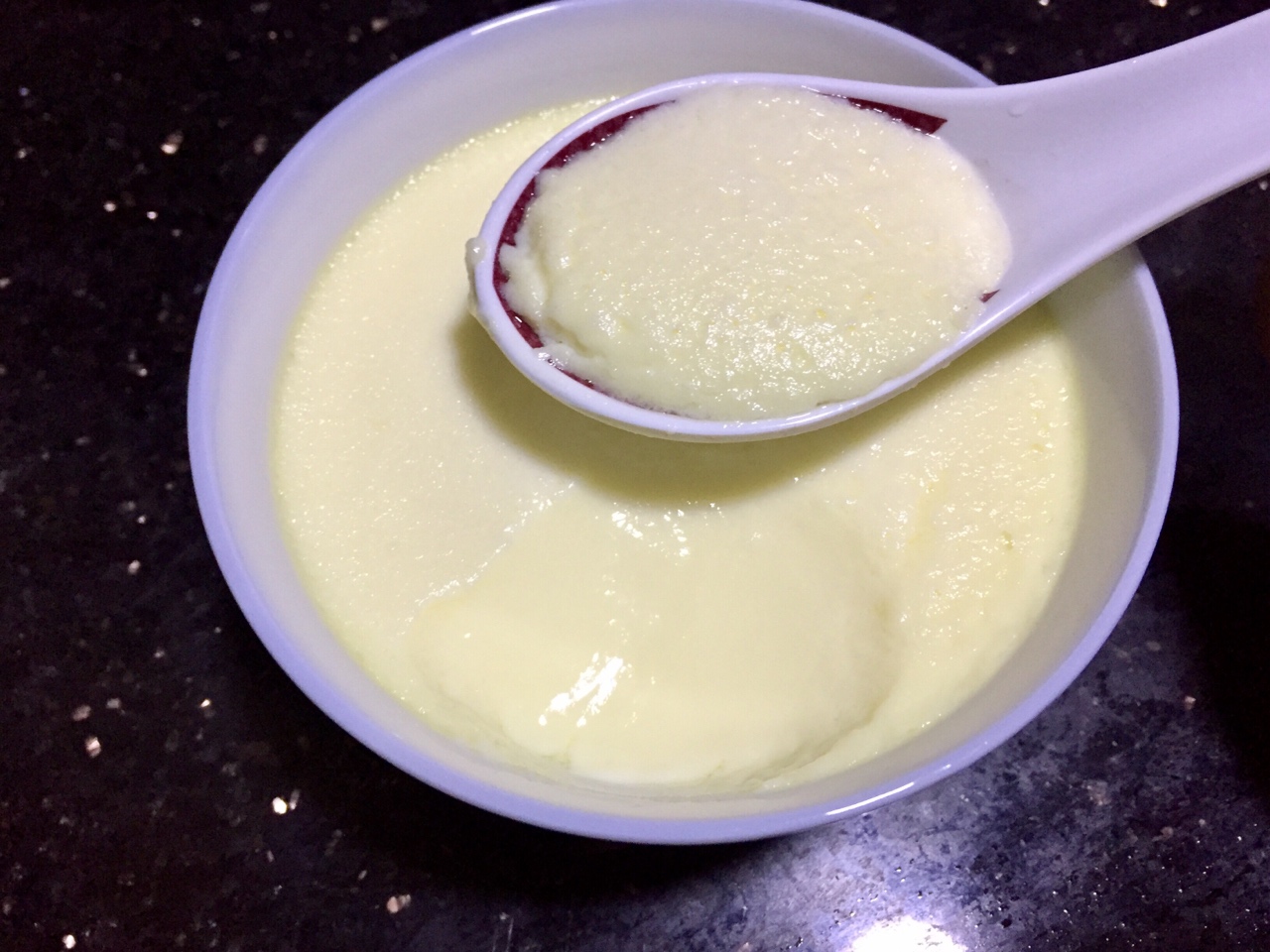 椰奶炖蛋/鲜奶炖蛋（更滑嫩版）的做法