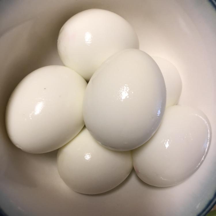 白煮蛋