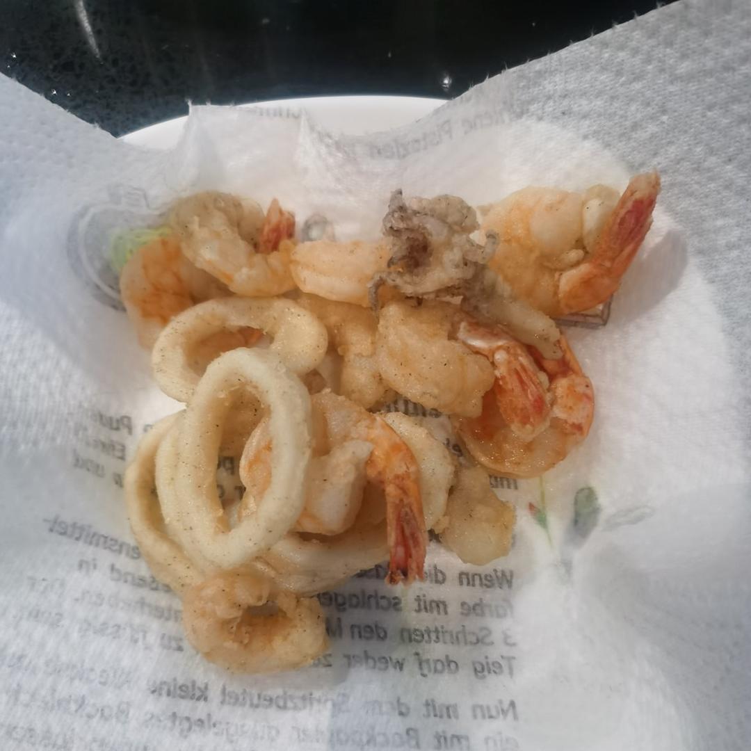 威尼斯油炸混合海鲜