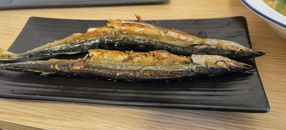 日本人教你做正宗料理之烤秋刀鱼