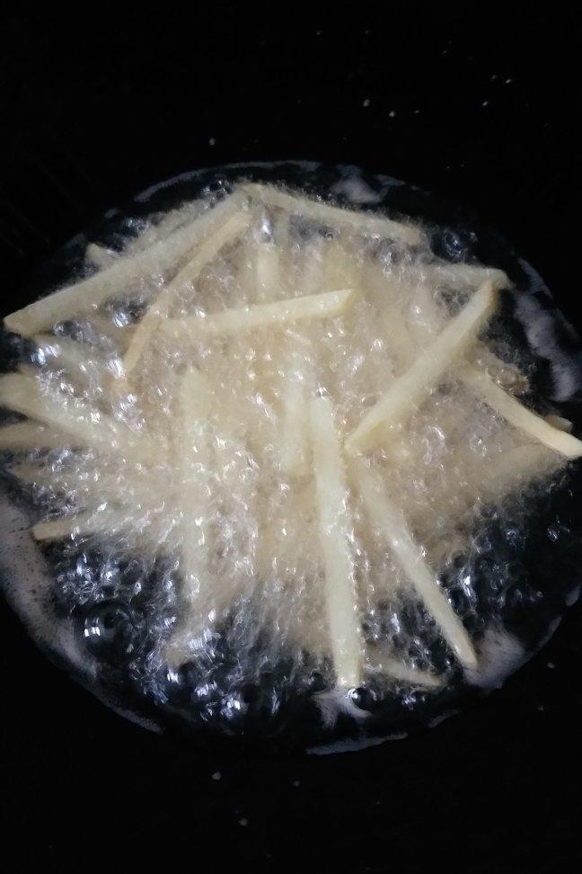 不会失败的薯条做法