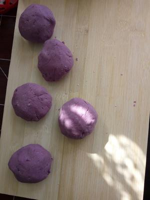 紫薯豆沙糕的做法 步骤5