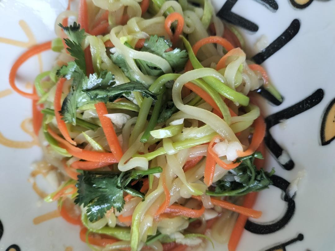 一定要试试的清新爽口凉拌西葫芦