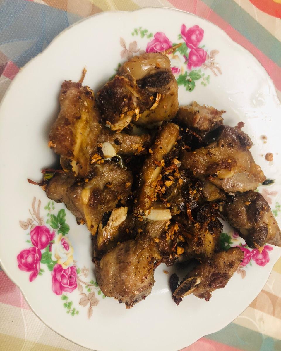 金牌蒜香排骨