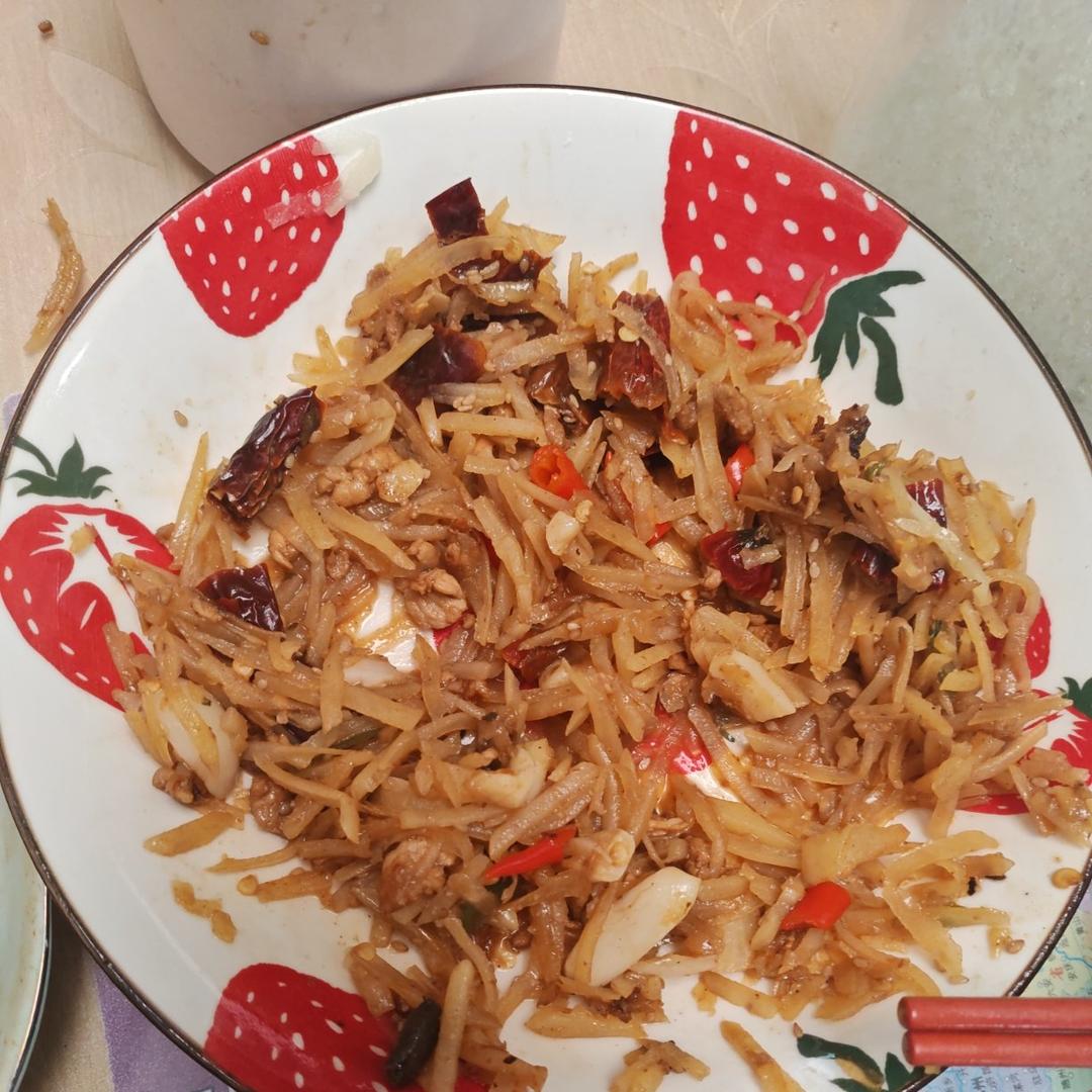 土豆丝炒肉