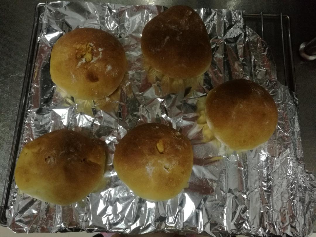 豆沙蛋黄面包～好吃到哭～