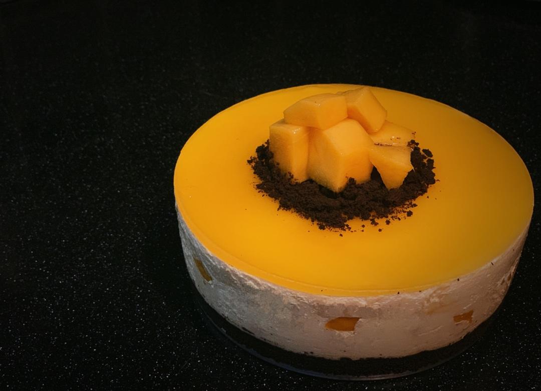 芒果慕斯蛋糕