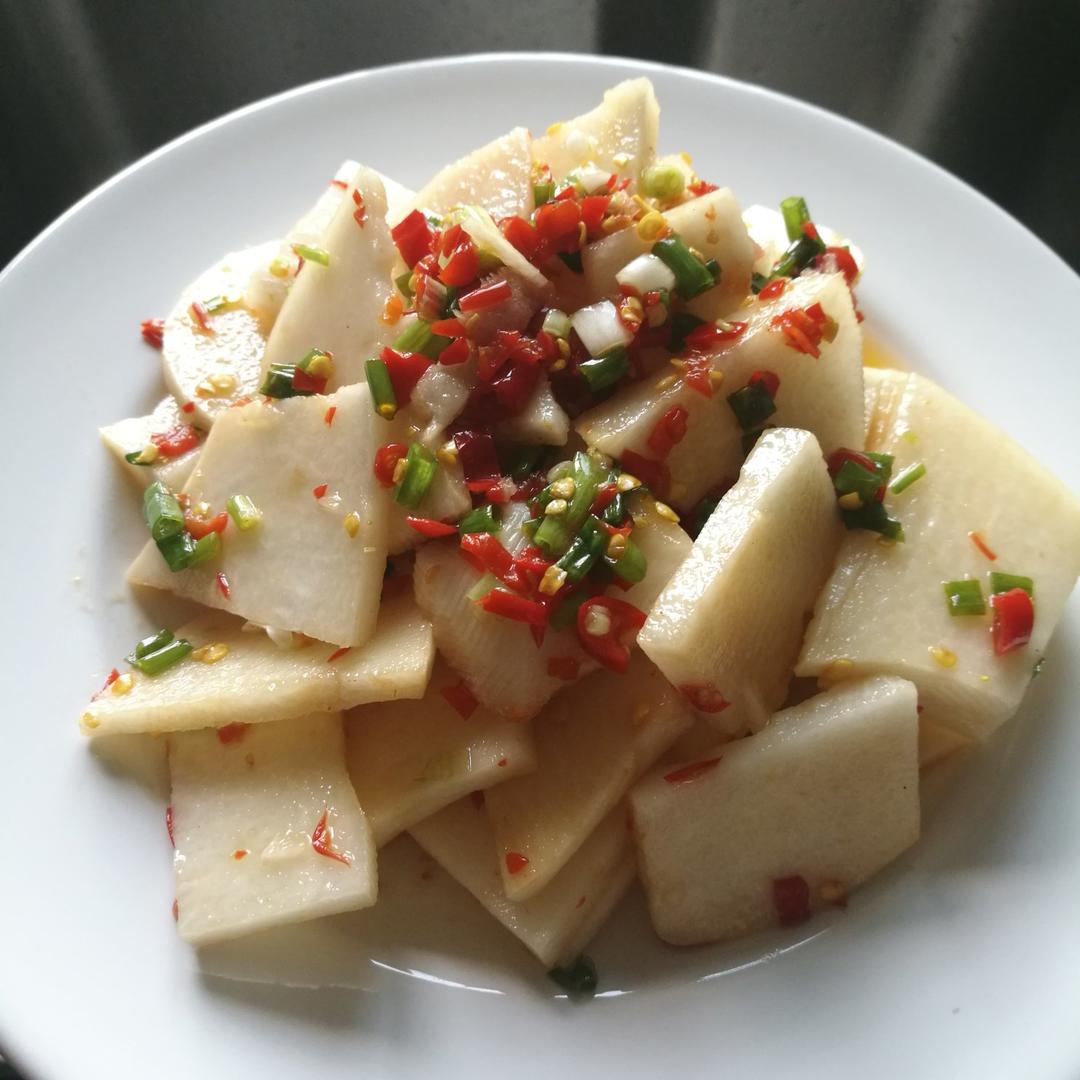 小鳍做的凉拌凉薯