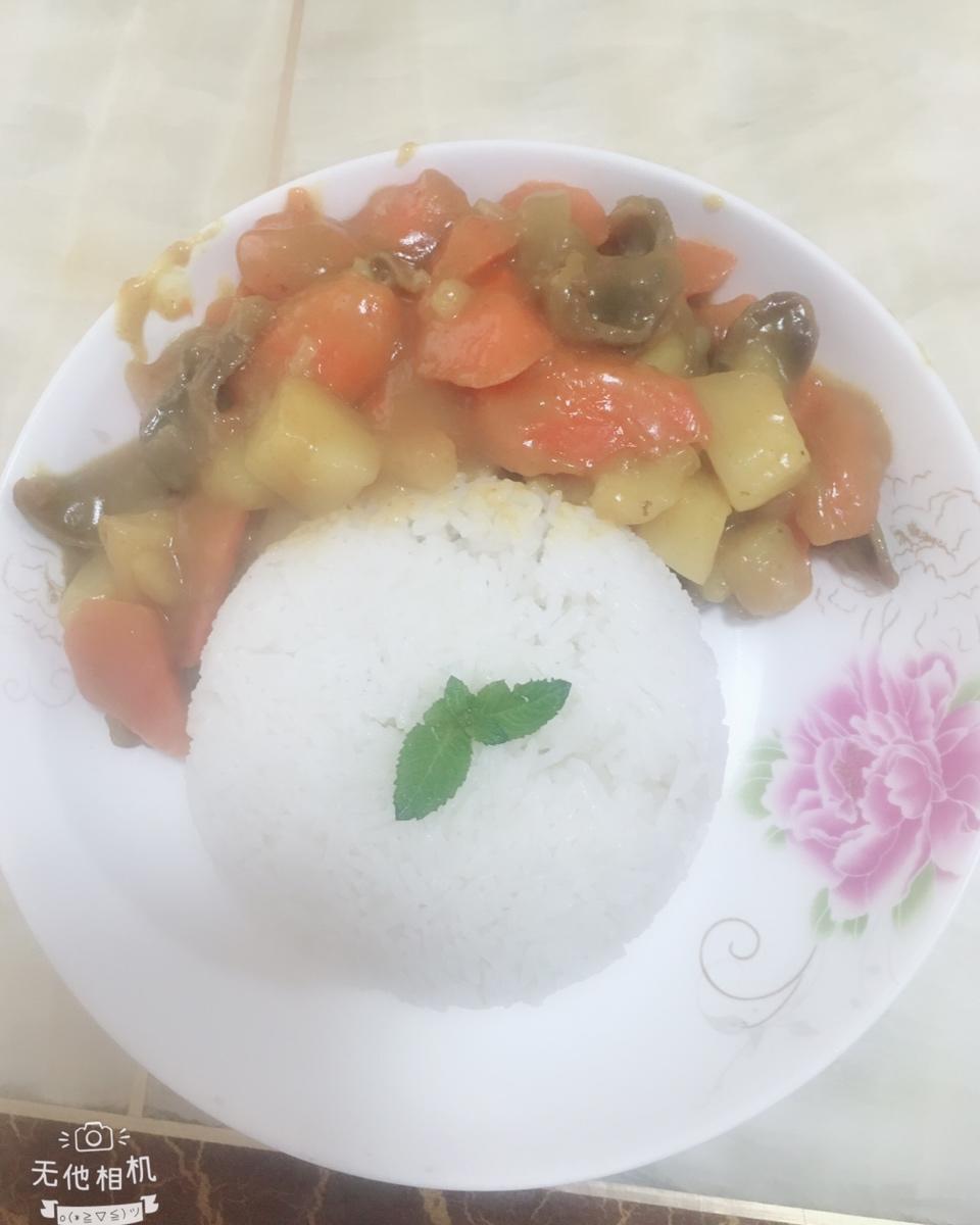 菌菇鸡腿咖喱饭