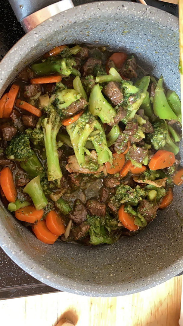 西兰花炒牛肉