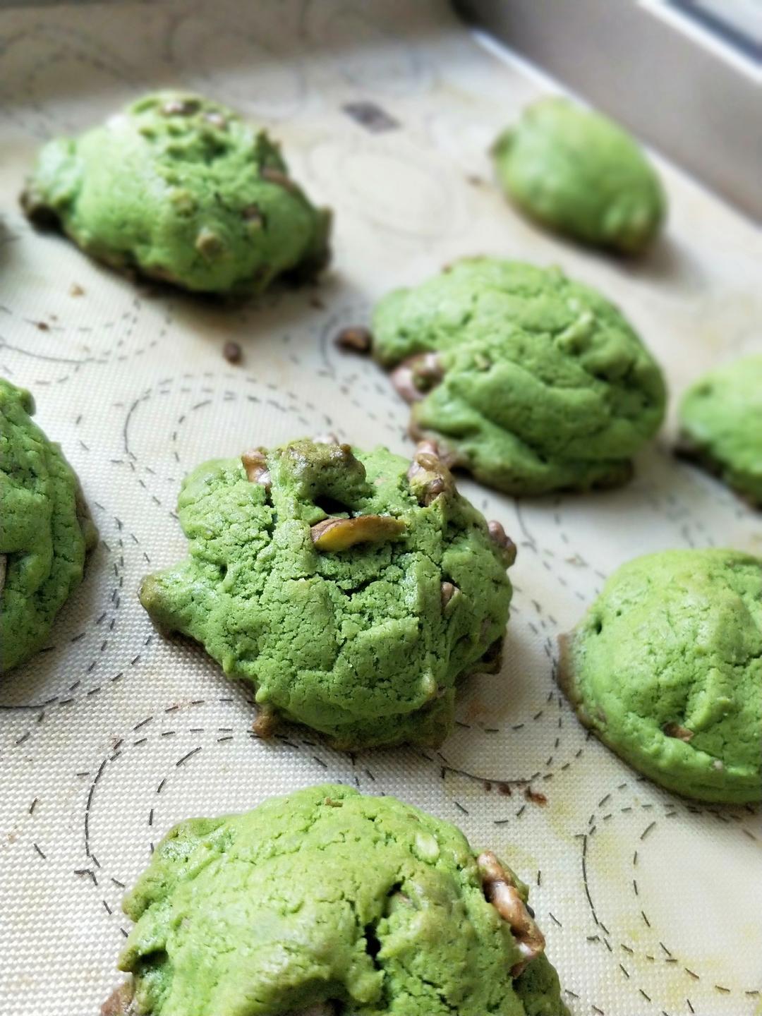 小白零失败做当红饼干：抹茶核桃饼干