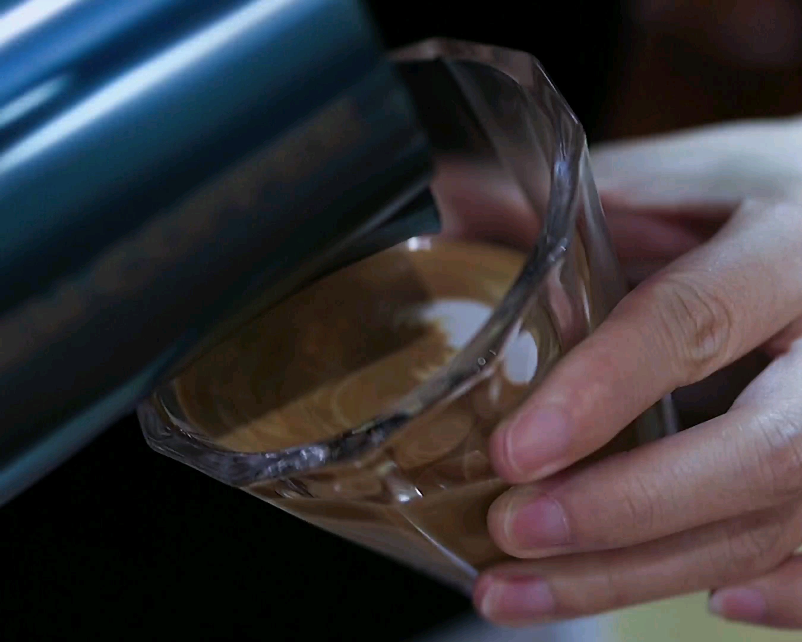 咖啡拉花记录—用推的手法组成的图案（视频记录常更新）的做法 步骤3