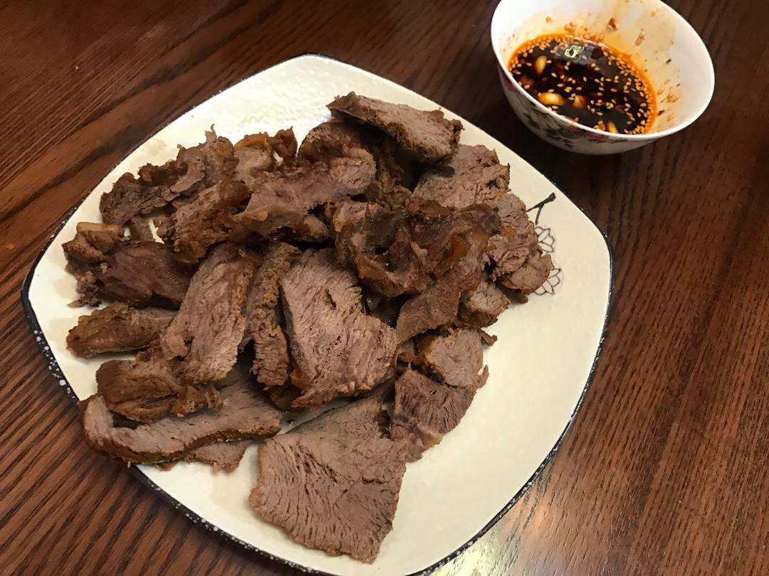 C记卤牛腱（可能是最简单的卤制法）