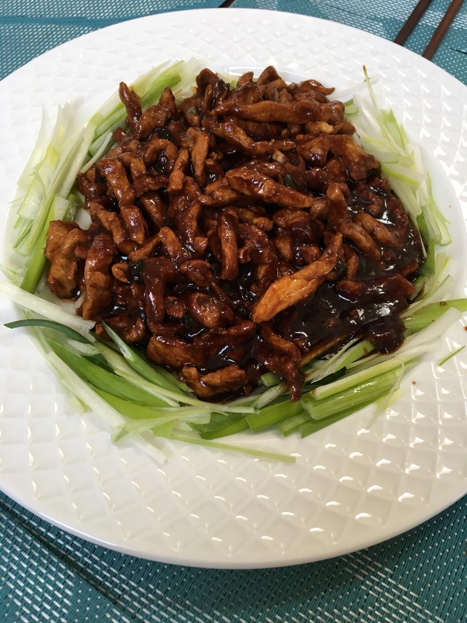 京酱肉丝