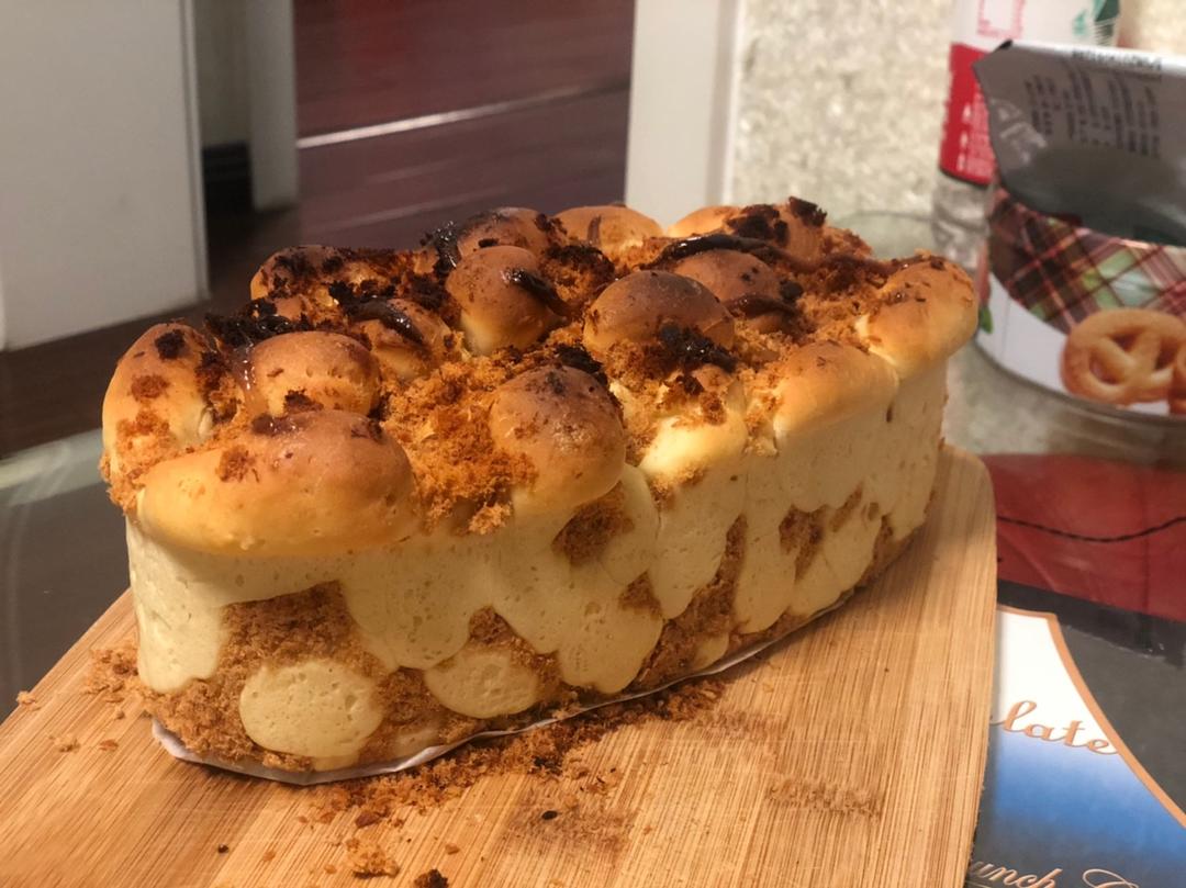 肉松沙拉酱面包！我的爱