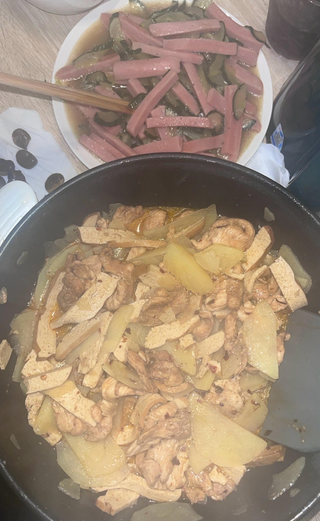 青椒香干炒肉