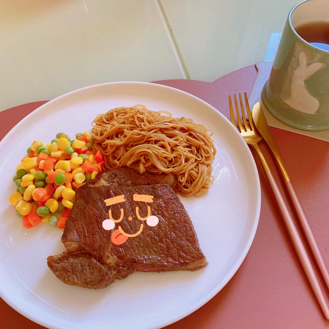 黑椒牛排