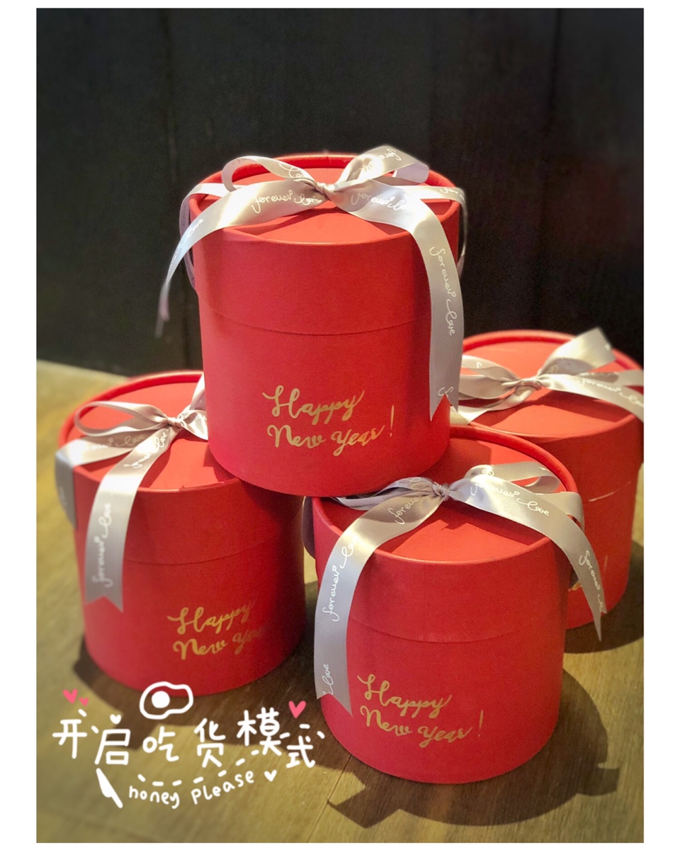 常温新年礼盒丨牛轧酥&玛德琳&焦糖杏仁酥