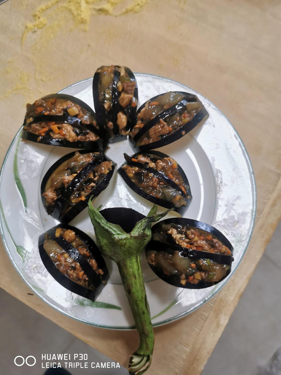 新年很给面的菜～茄子百合花