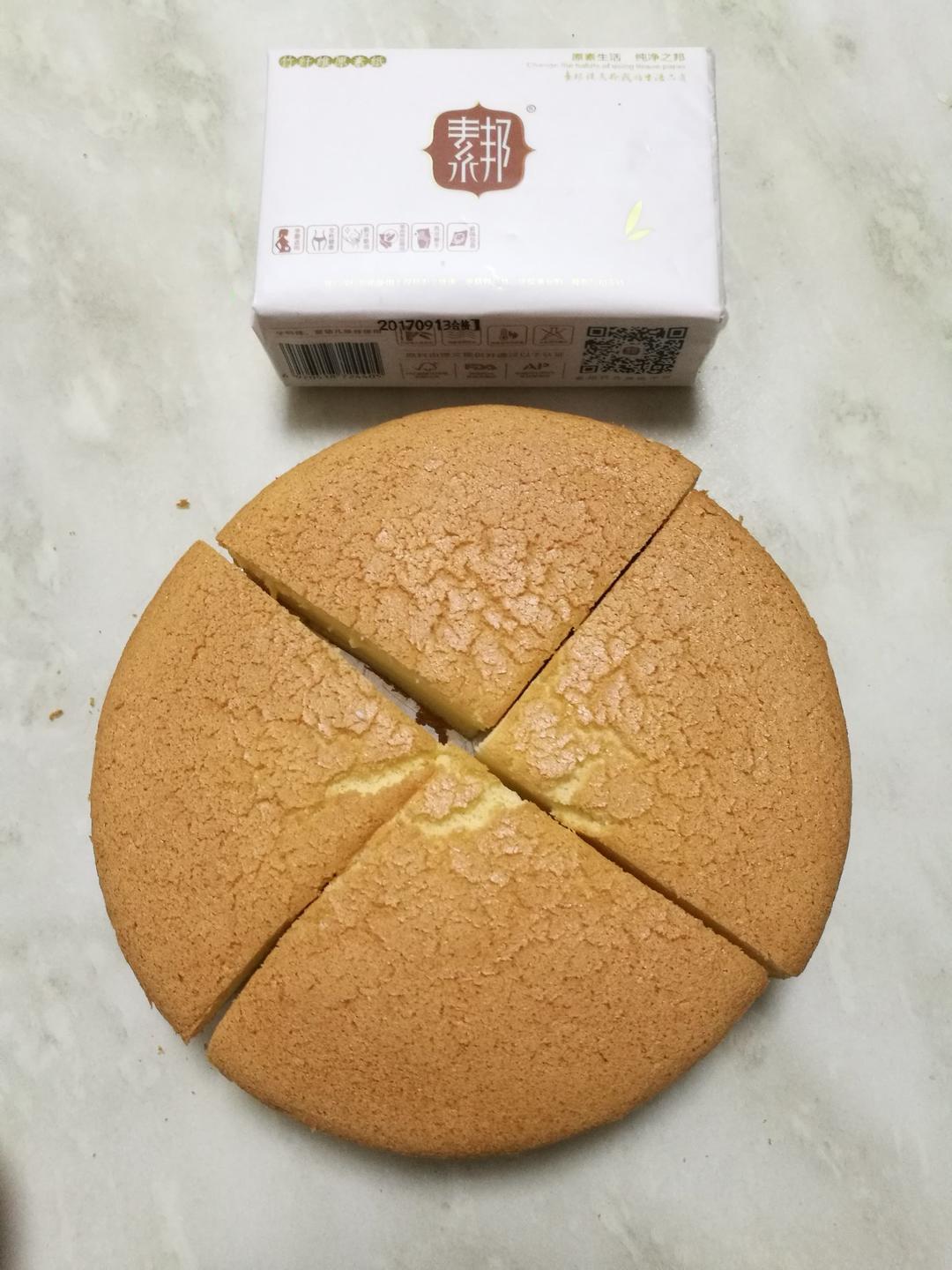 超简单完美戚风蛋糕（6寸2蛋）附打发、翻拌、脱模视频