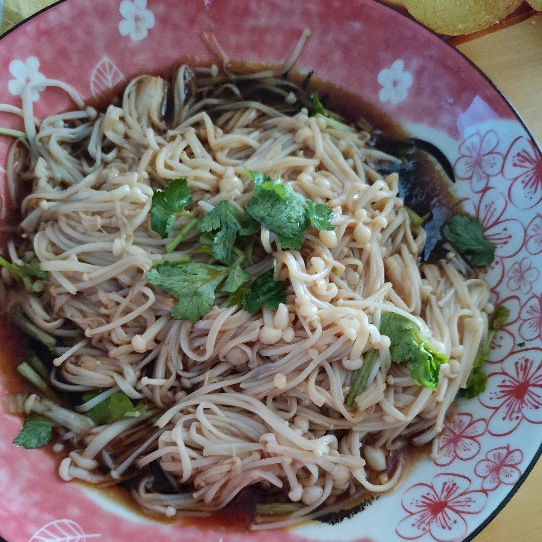 超简单凉拌金针菇