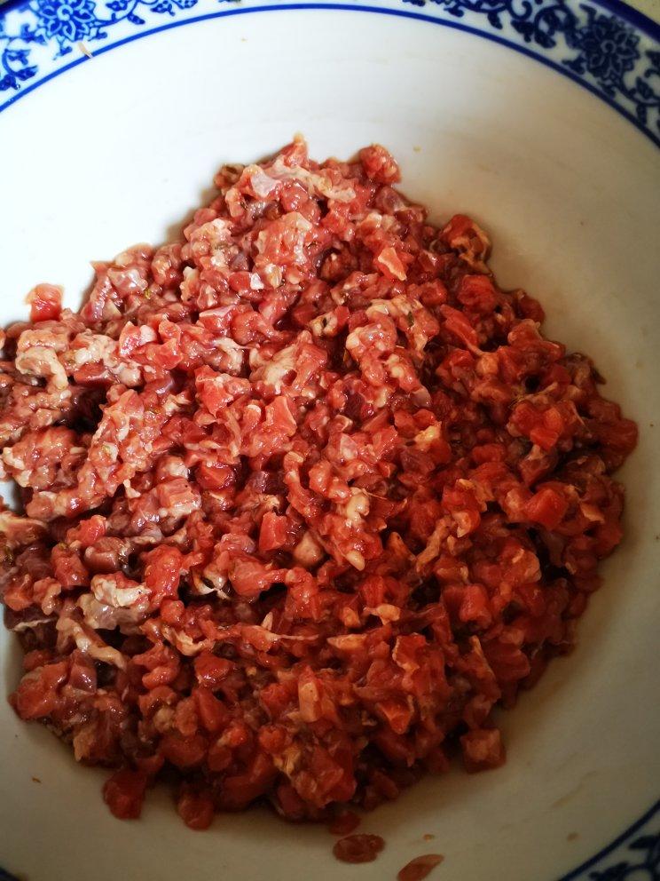 新疆风味儿羊肉包子 （详细配比）