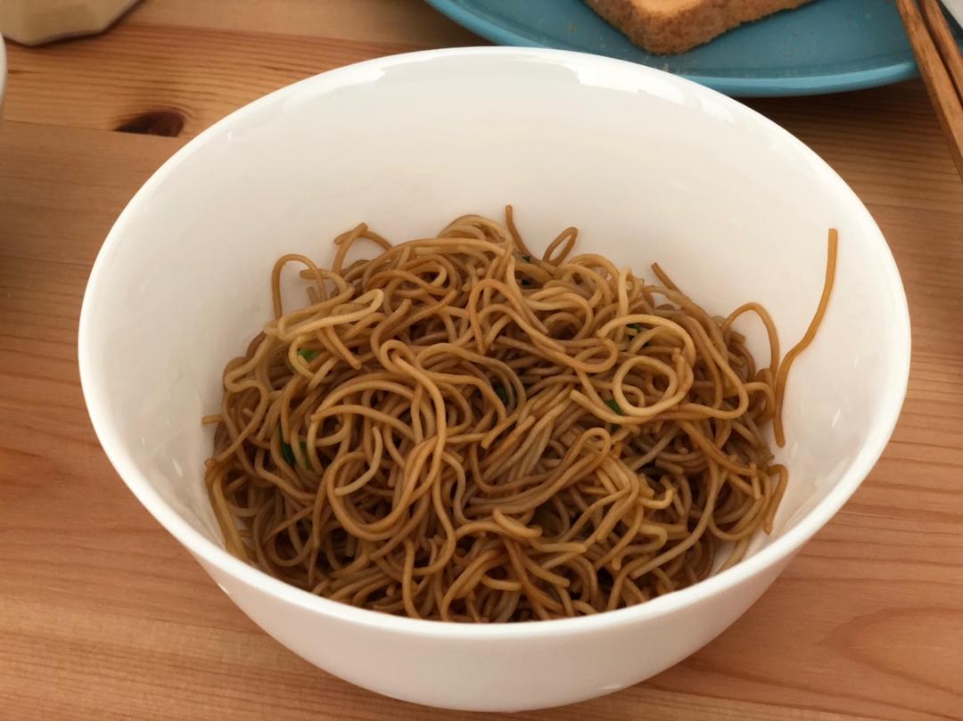 豉油皇银芽炒面