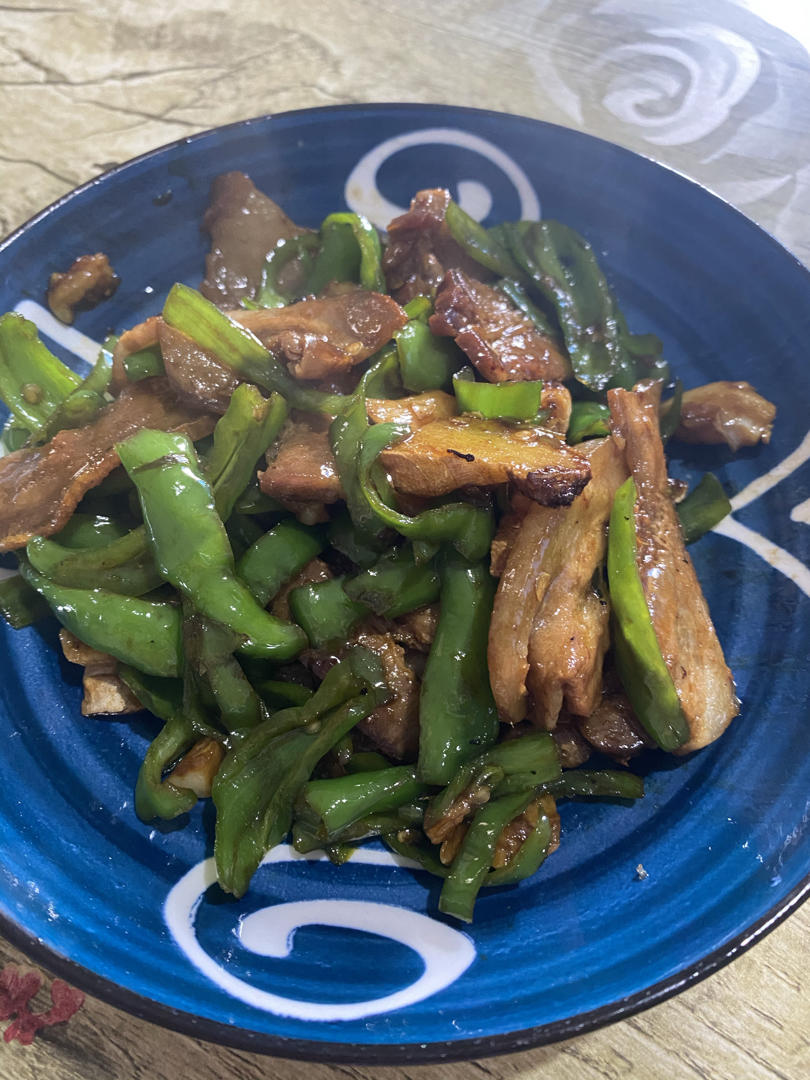 尖椒炒五花肉