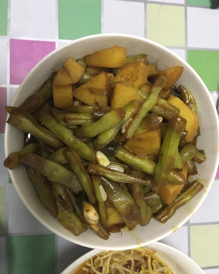 土豆炖豆角