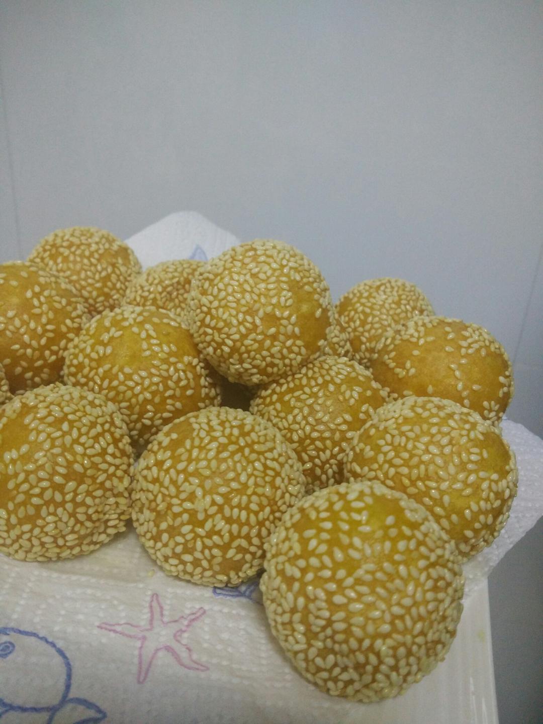 黄金球之一（南瓜芝麻球）