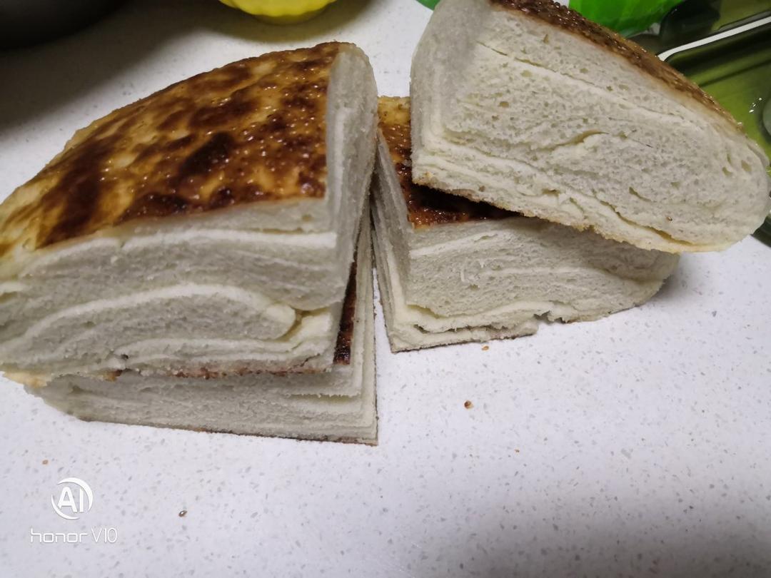 比蛋糕还好吃的发面千层饼，做法简单