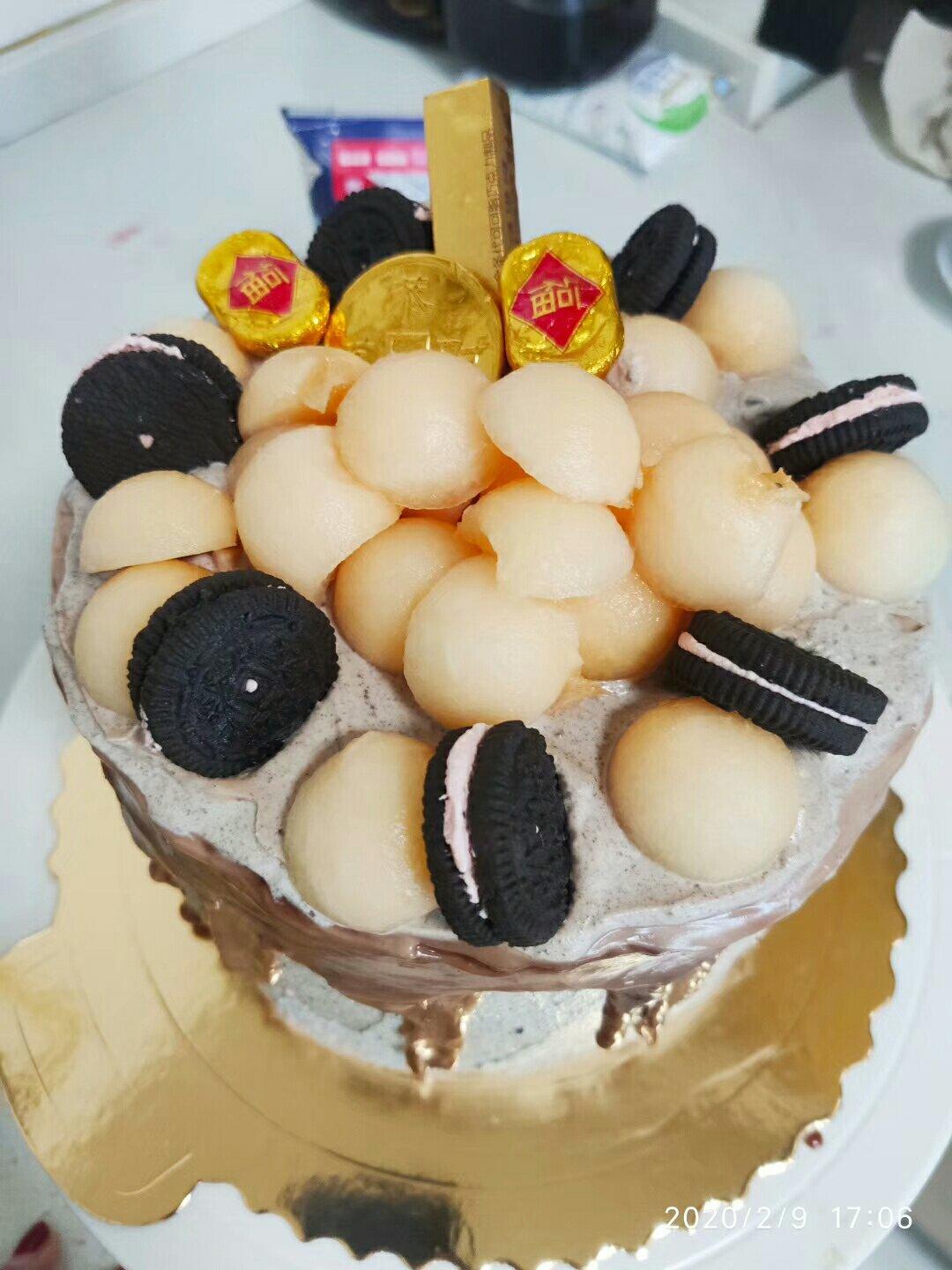 奥利奥8寸戚风蛋糕