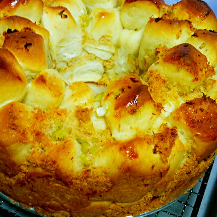 香葱肉松手撕面包