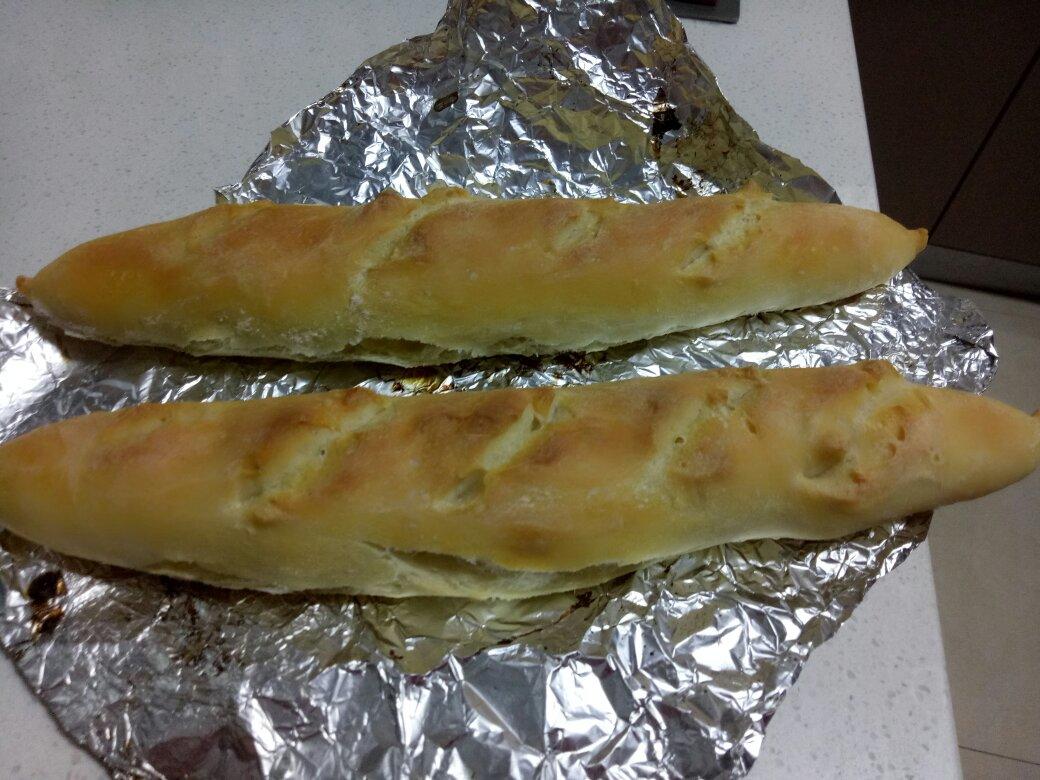 香脆健康的全麦法棍Whole Wheat Baguette