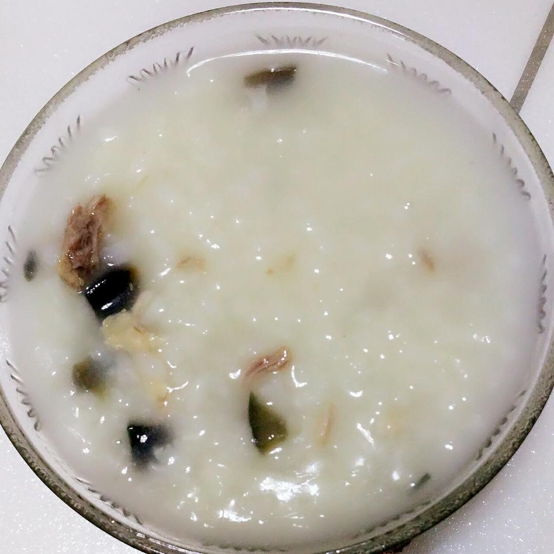 皮蛋瘦肉粥