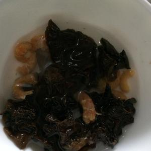 海米烩茄饼的做法 步骤3