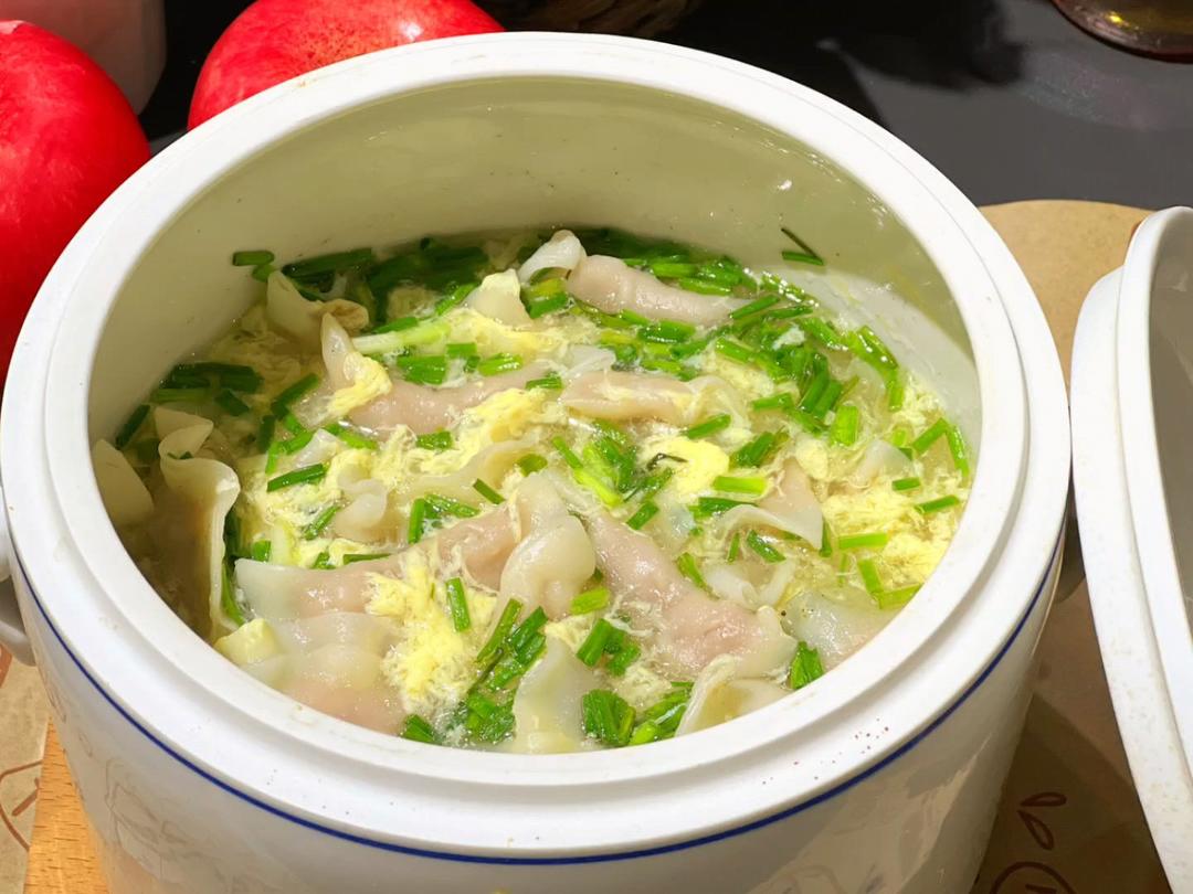 汤鲜味美的蛋汤鱼皮饺家常做法