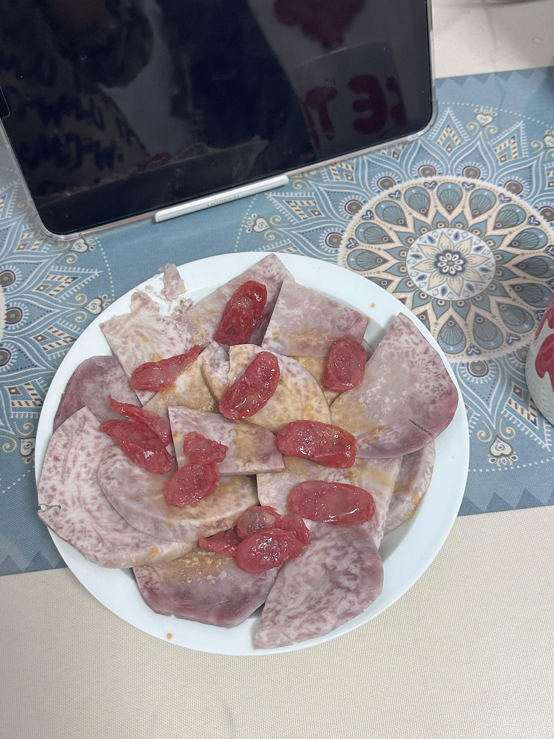 厨房小白也能轻松驾驭的菜荔浦芋头蒸腊肉（腊肠）