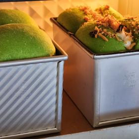 菠菜培根早餐吐司