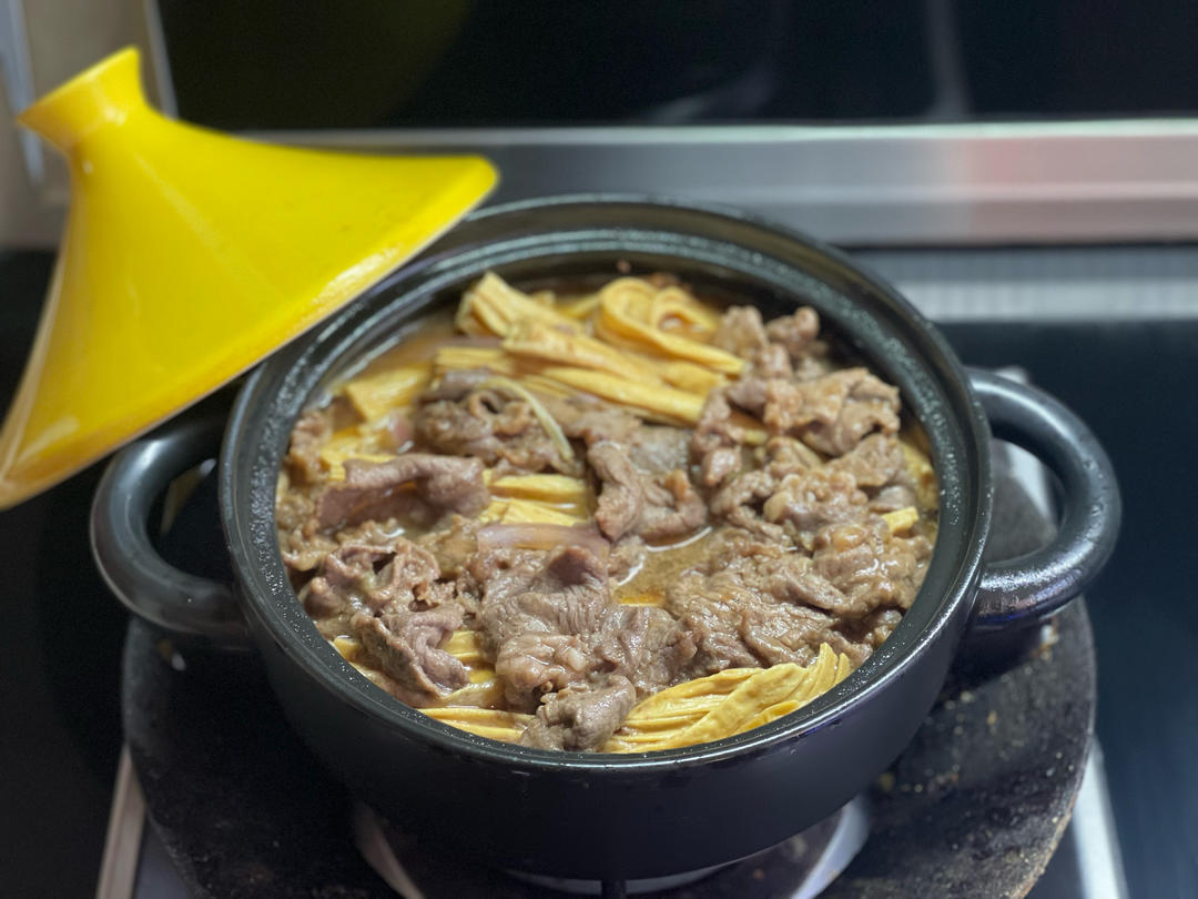 强强联手的腐竹焖牛肉