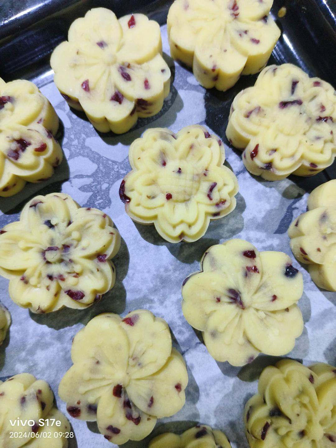 奶香绿豆糕（无豆腥味，超快手不麻烦）