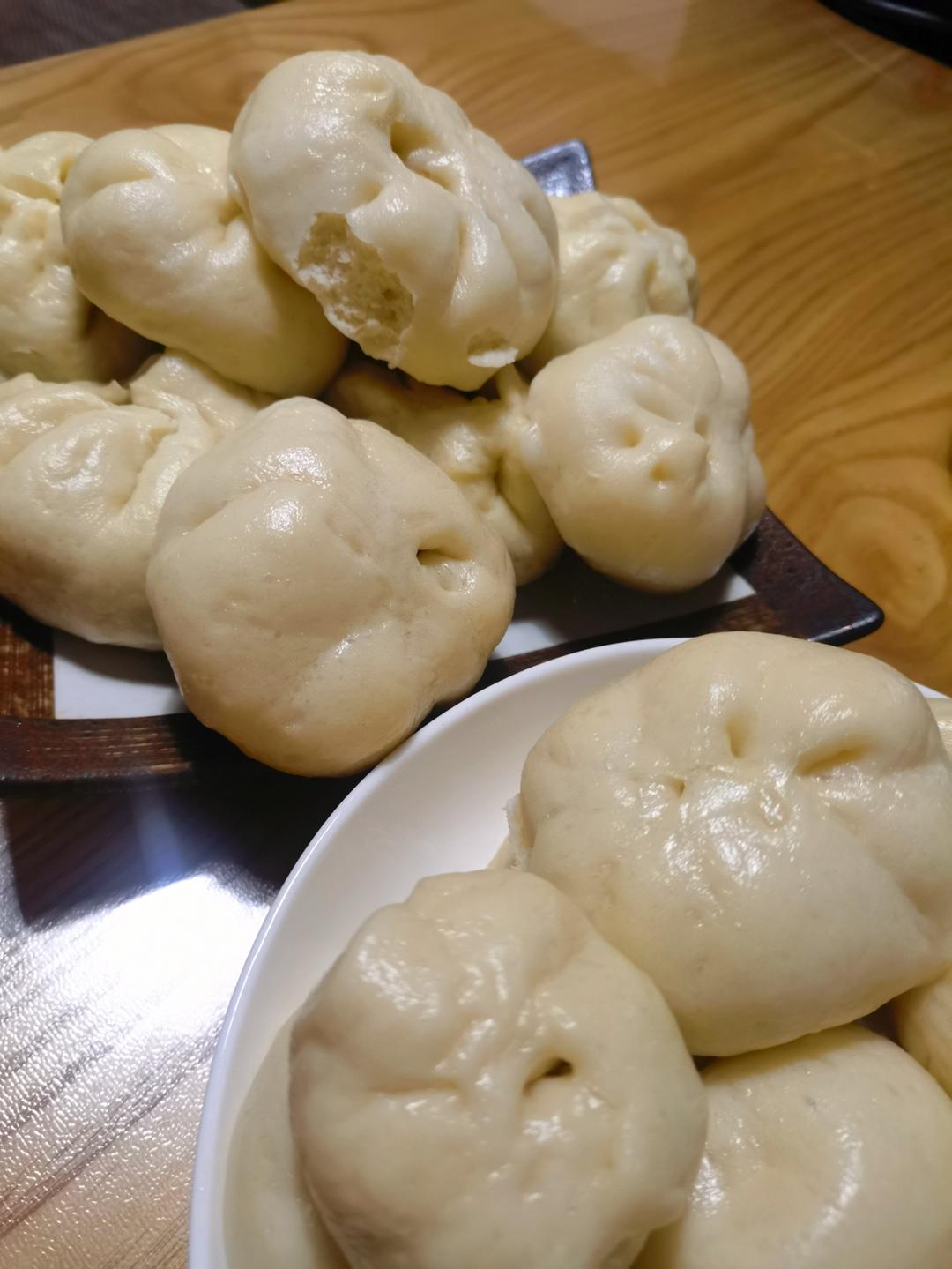 发面只要加这一样，即使冬天也可快速发满盆