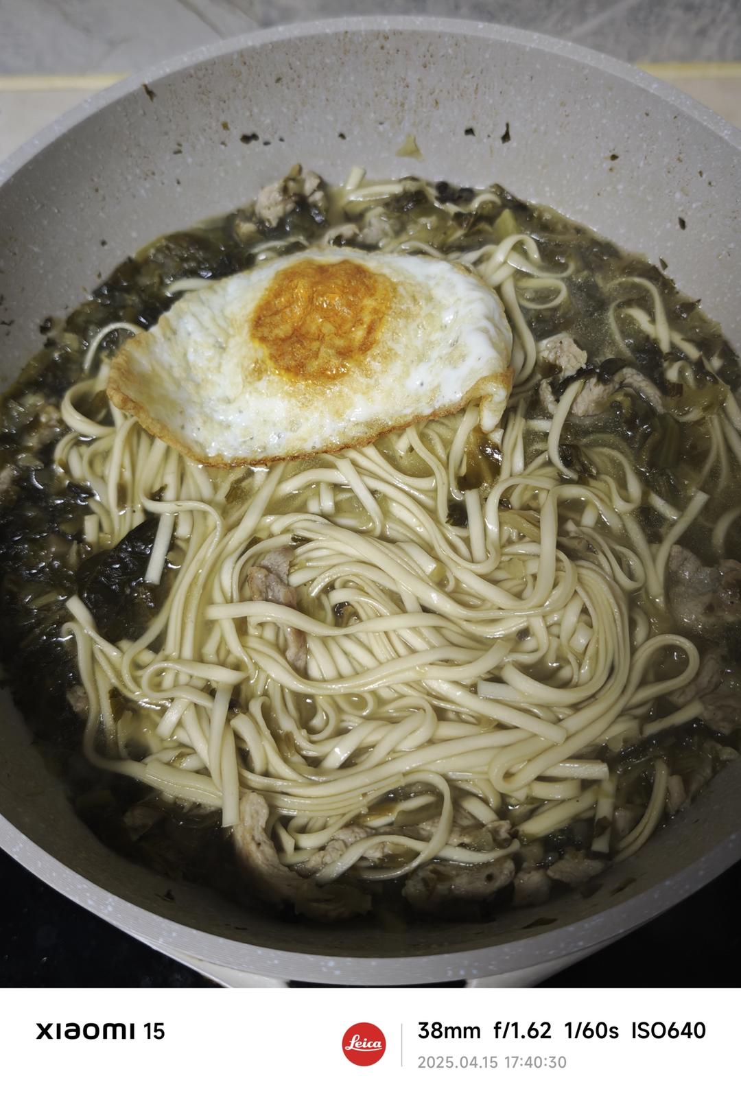 雪菜肉丝面