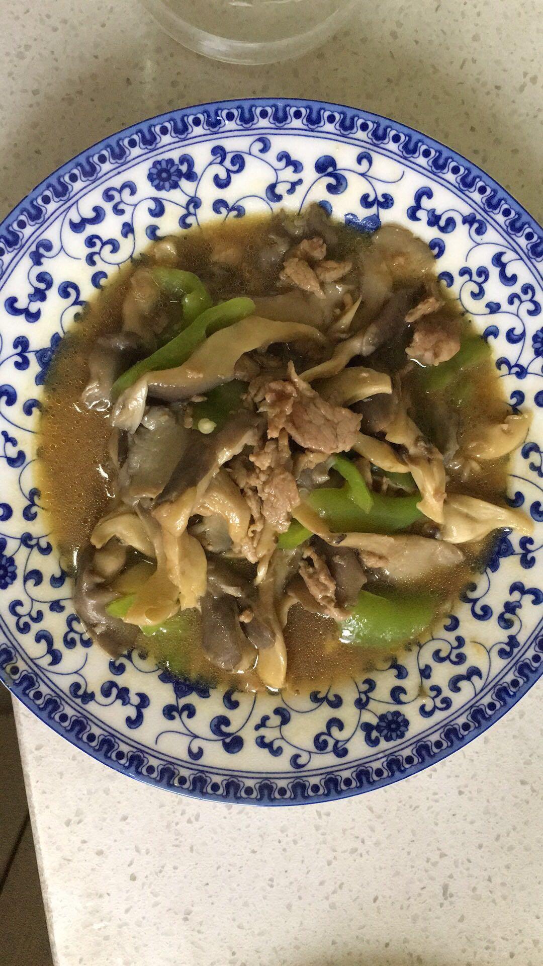 蘑菇炒肉