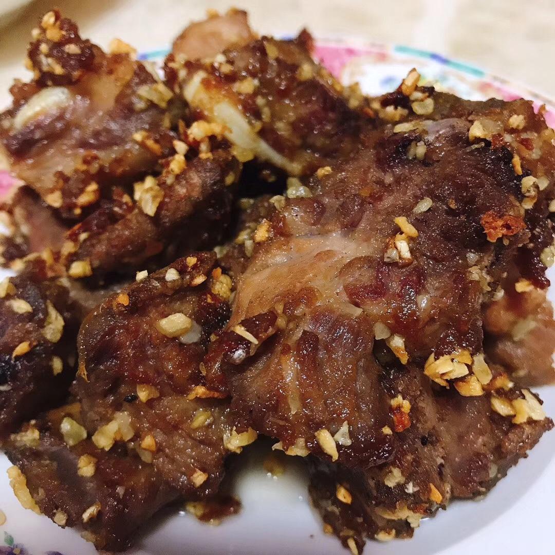金牌蒜香排骨