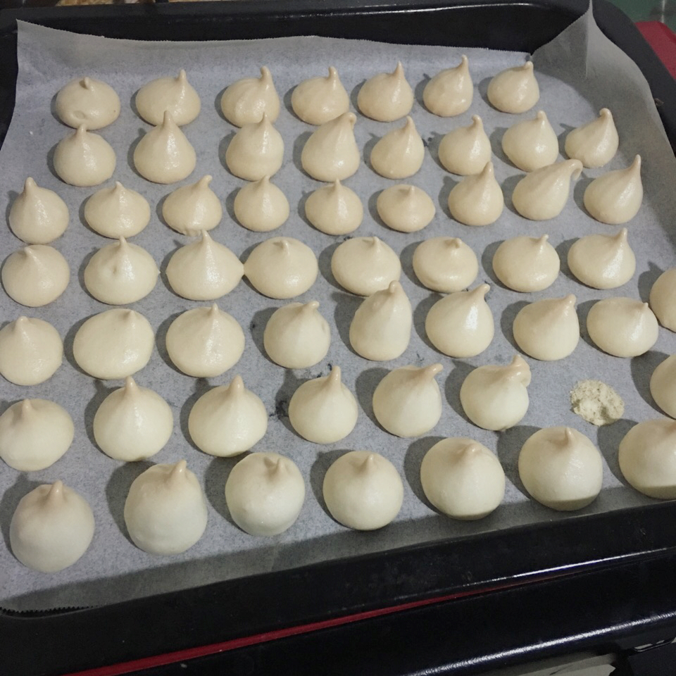 蛋白糖（烤箱做蛋白糖）